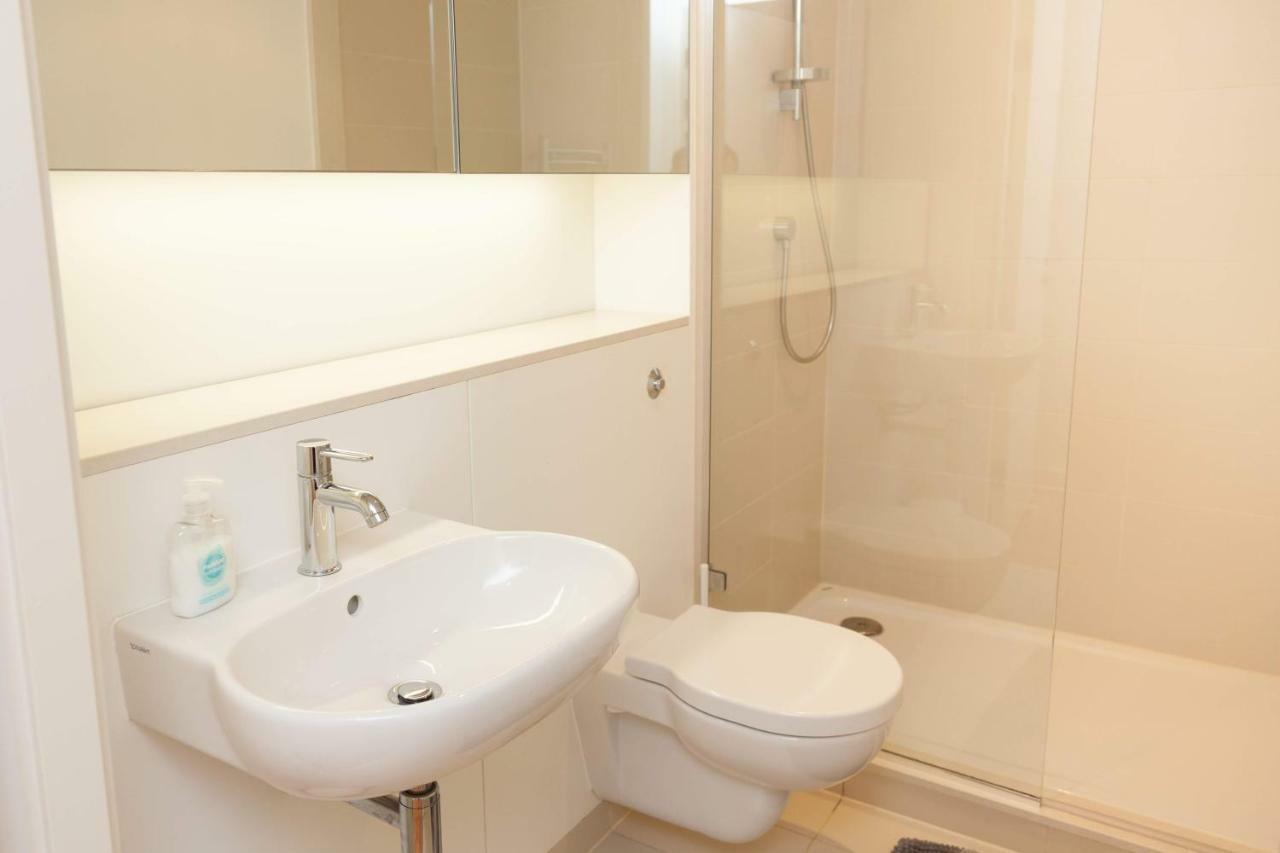 2 Bed Apartment At Quartermile エディンバラ エクステリア 写真